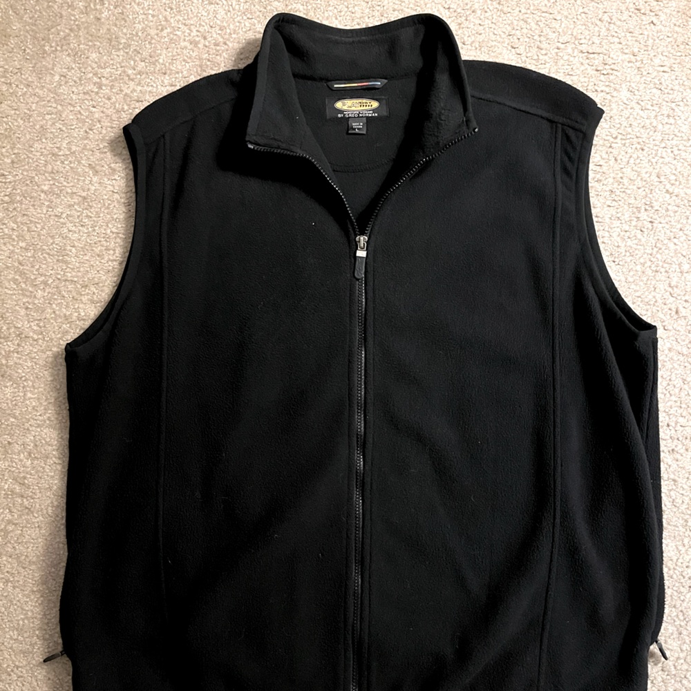 Greg Norman Mens Moisture Wicking Black Fleece Golf Vest w/Pockets - size L